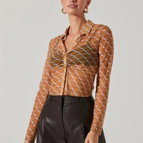 ASTR the Label Lamora Mesh Button Down Top - Mustard Cream Geo - Picture 1 of 7